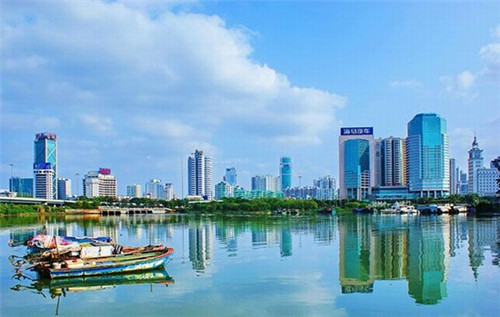 时间与地点的顺序