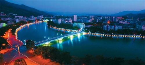 杭坑镇有啥美食，杭州坑口村